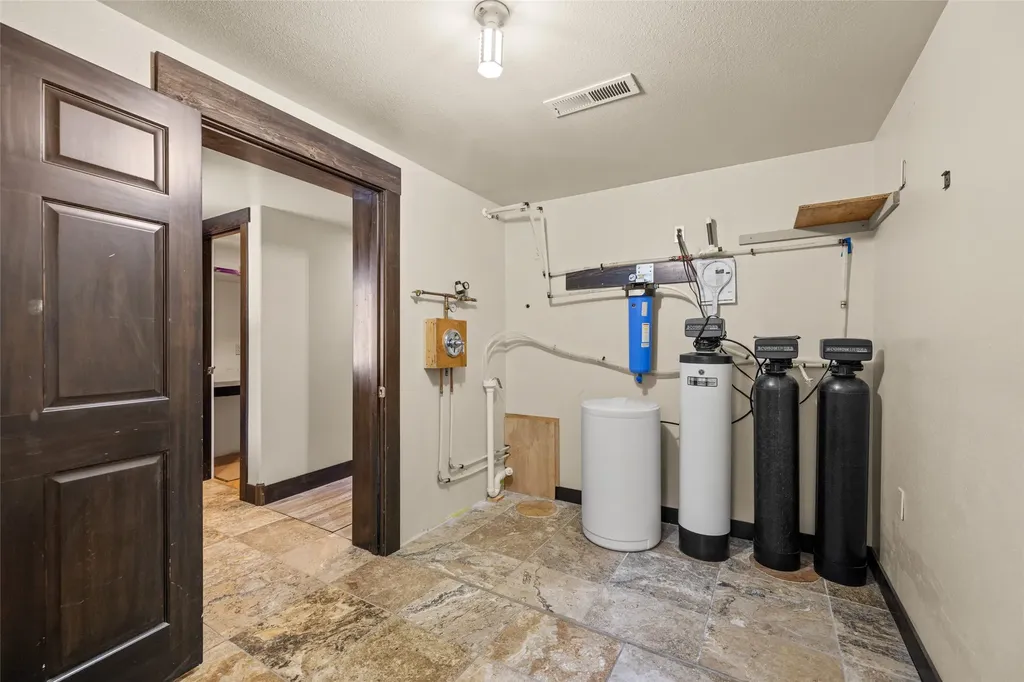 520 1st Avenue W Columbia Falls MT 59912