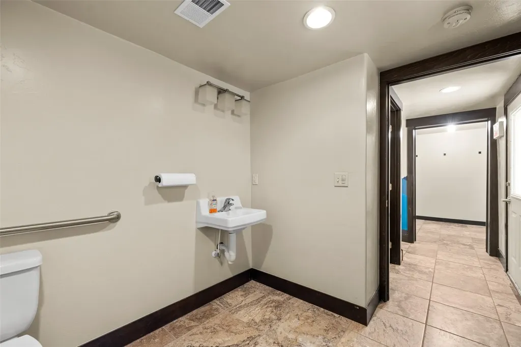 520 1st Avenue W Columbia Falls MT 59912