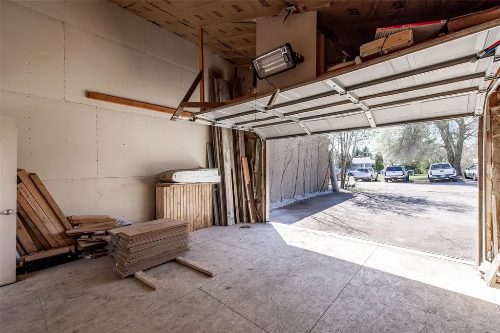 520 1st Avenue W Columbia Falls MT 59912