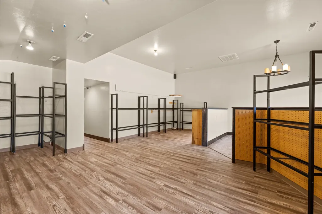 520 1st Avenue W Columbia Falls MT 59912
