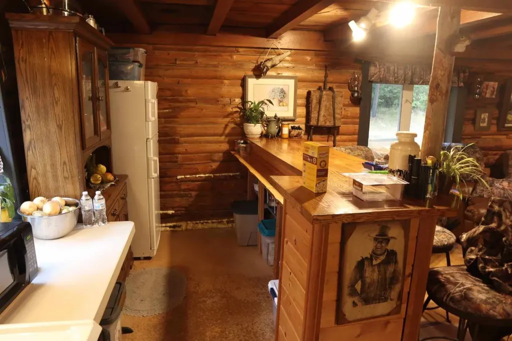 127 Lonely Moose Lane Alberton MT 59820