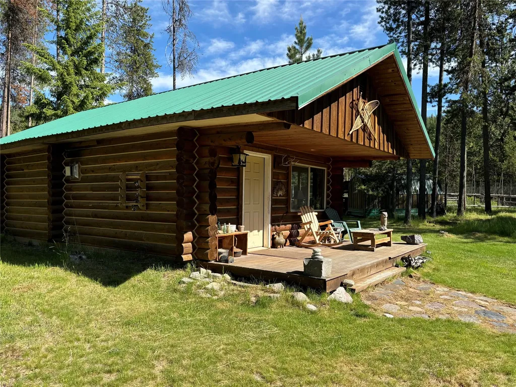 127 Lonely Moose Lane Alberton MT 59820