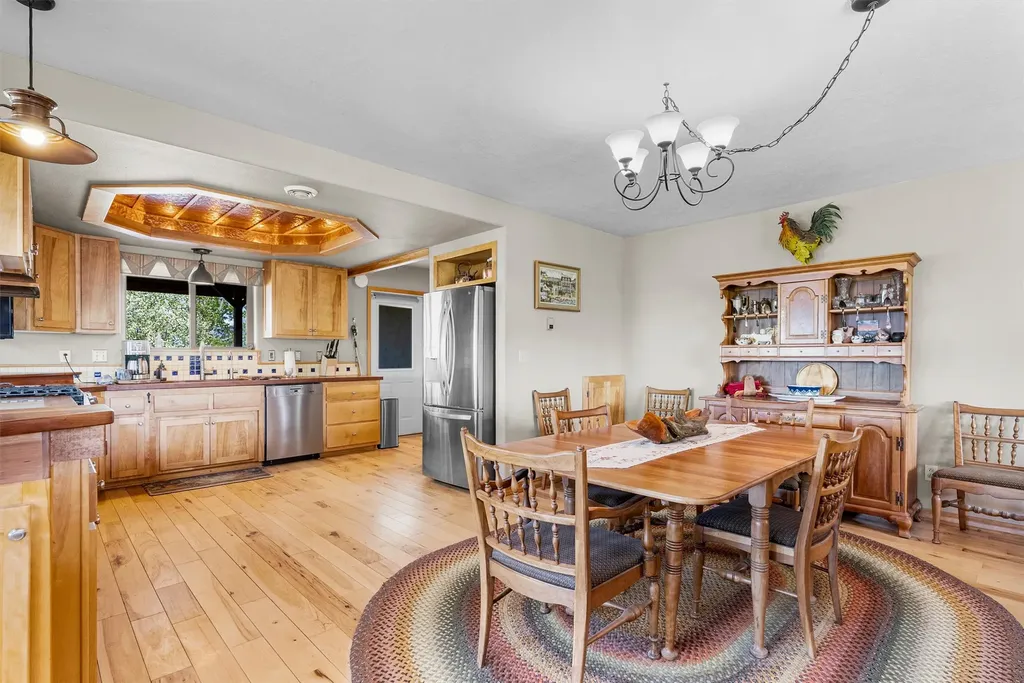 1892 Sutherland Lane Corvallis MT 59828