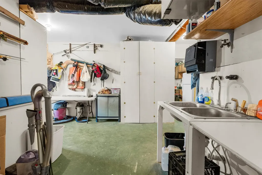 1892 Sutherland Lane Corvallis MT 59828