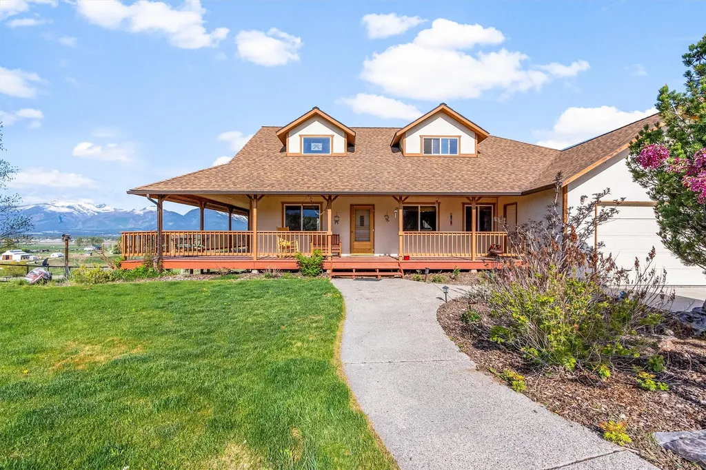 1892 Sutherland Lane Corvallis MT 59828