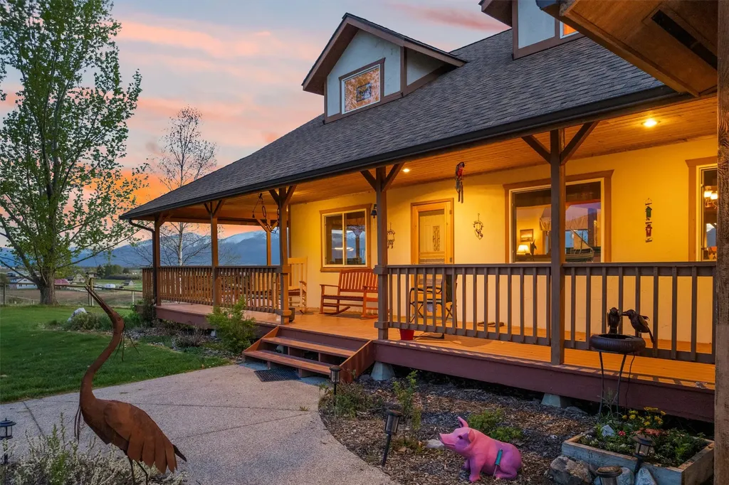 1892 Sutherland Lane Corvallis MT 59828