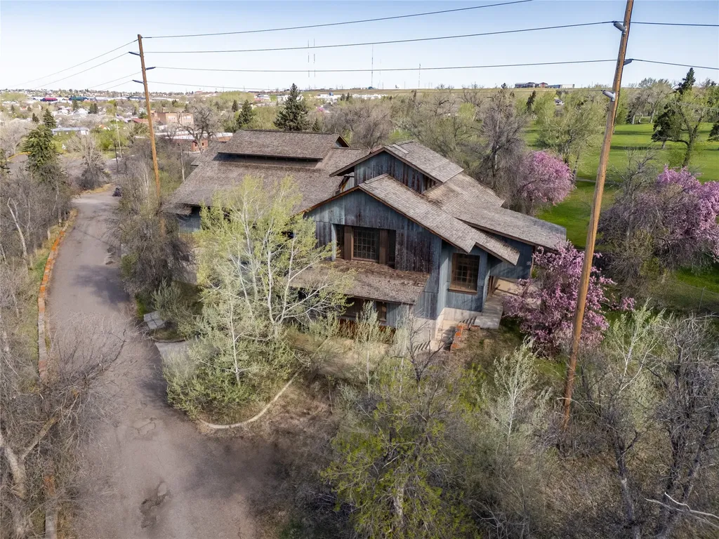 3 Anaconda Hills Drive Black Eagle MT 59414