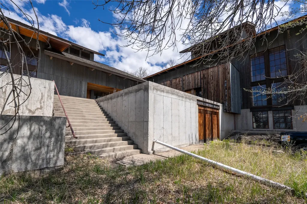 3 Anaconda Hills Drive Black Eagle MT 59414