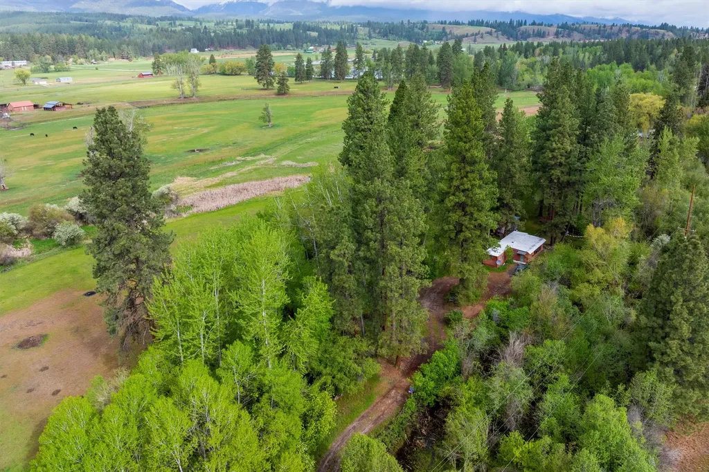 3063 Us Highway 93 Darby MT 59829