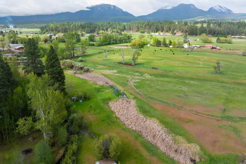 3063 Us Highway 93 Darby MT 59829