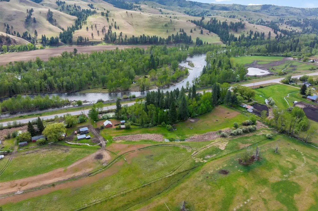3063 Us Highway 93 Darby MT 59829