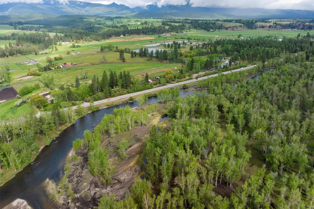 3063 Us Highway 93 Darby MT 59829