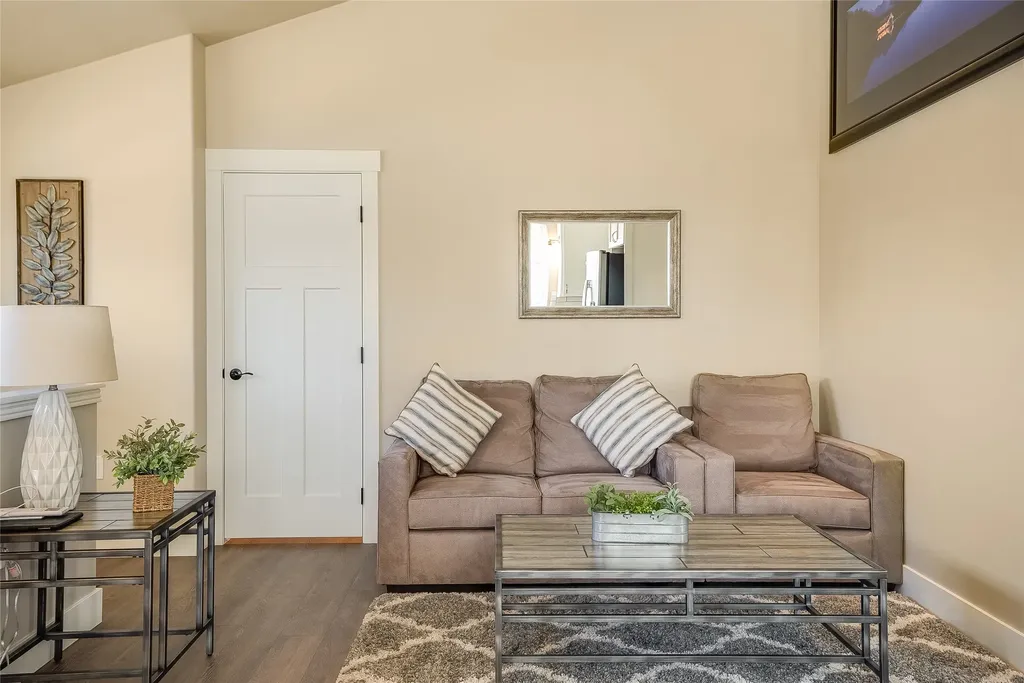 442 4th Avenue E Kalispell MT 59901