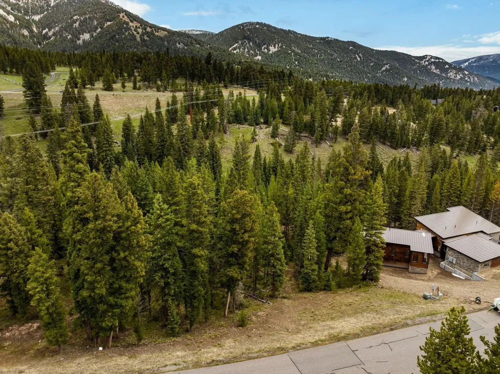 389 Antler Ridge Road Big Sky MT 59716