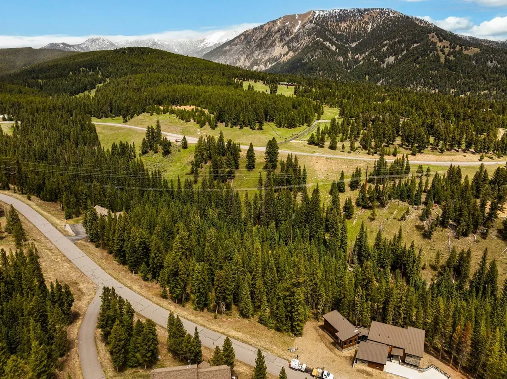 389 Antler Ridge Road Big Sky MT 59716