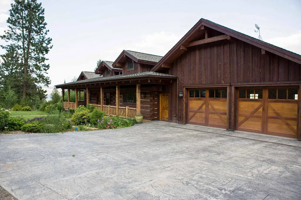 8337 Lamar Trail Lolo MT 59847