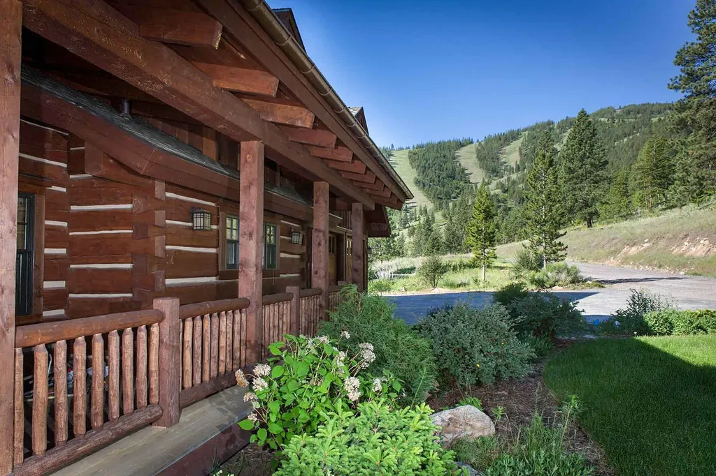 8337 Lamar Trail Lolo MT 59847
