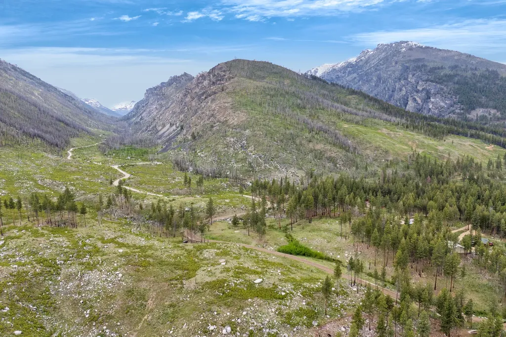 Lot 8 Roaring Lion Road Hamilton MT 59840