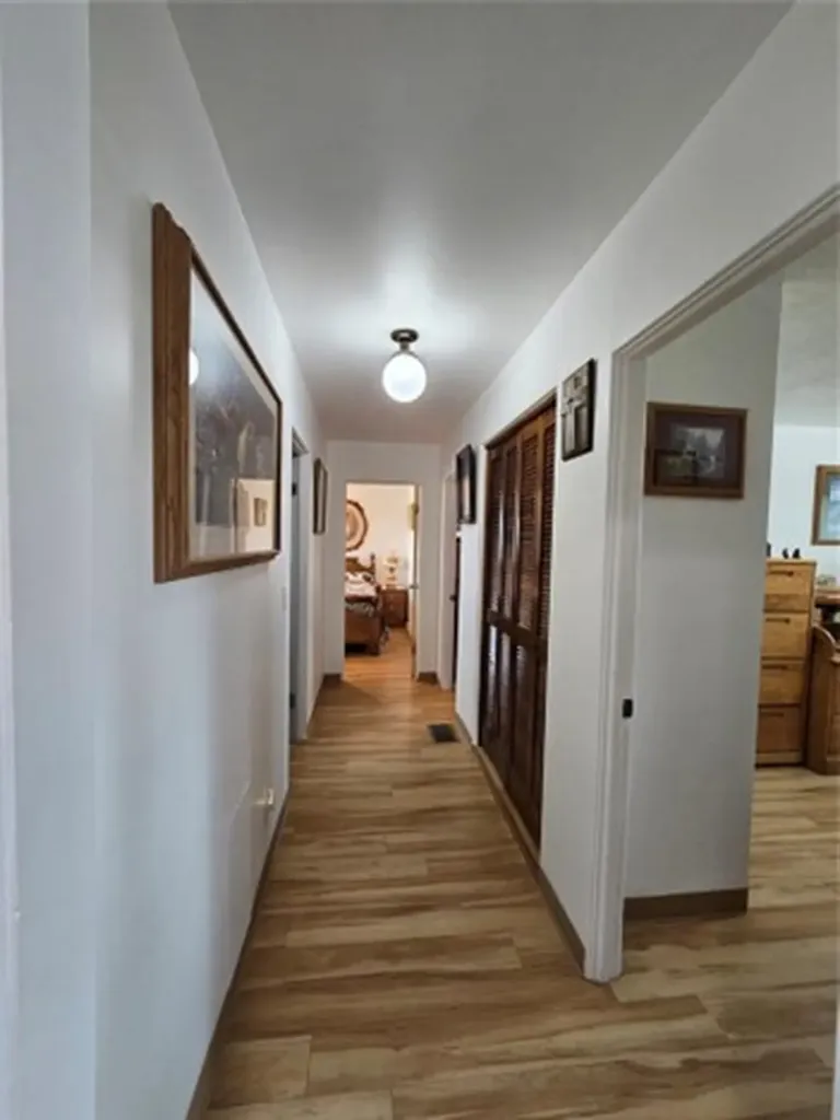 615 6th Avenue E Gildford MT 59525