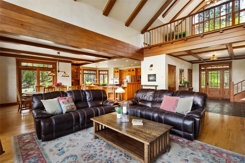 1029/1035 Lake Of The Woods Lane Bigfork MT 59911