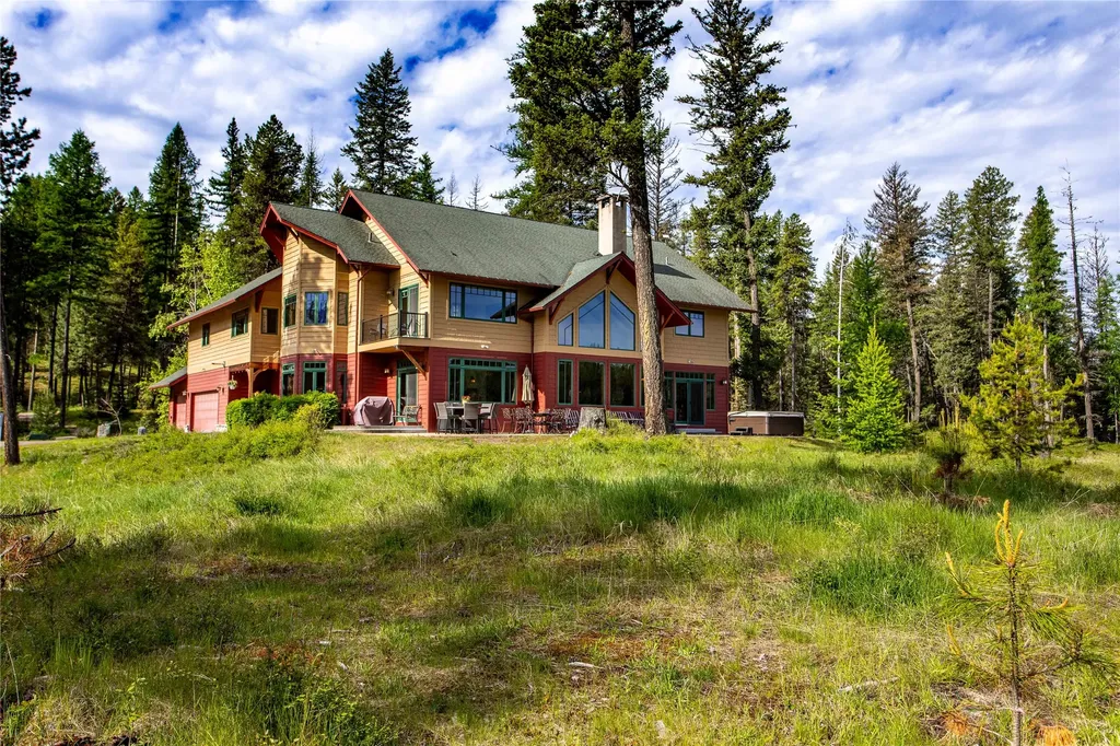 1029/1035 Lake Of The Woods Lane Bigfork MT 59911