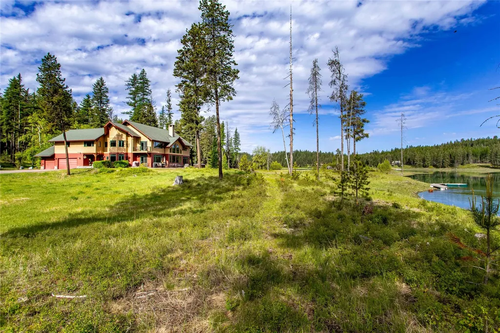 1029/1035 Lake Of The Woods Lane Bigfork MT 59911