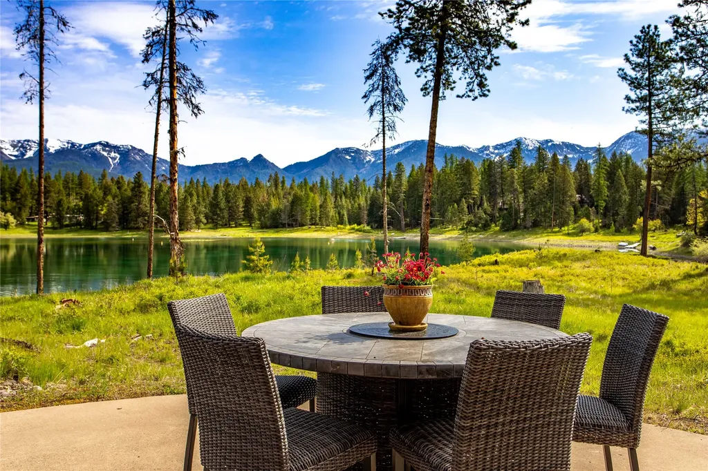 1029/1035 Lake Of The Woods Lane Bigfork MT 59911