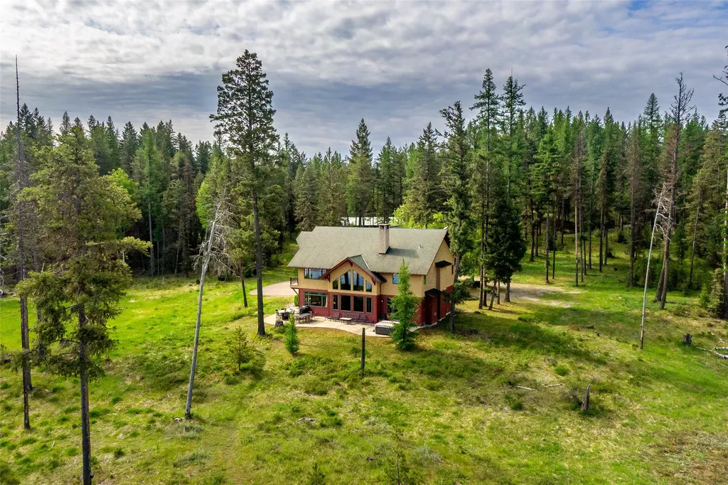 1029/1035 Lake Of The Woods Lane Bigfork MT 59911