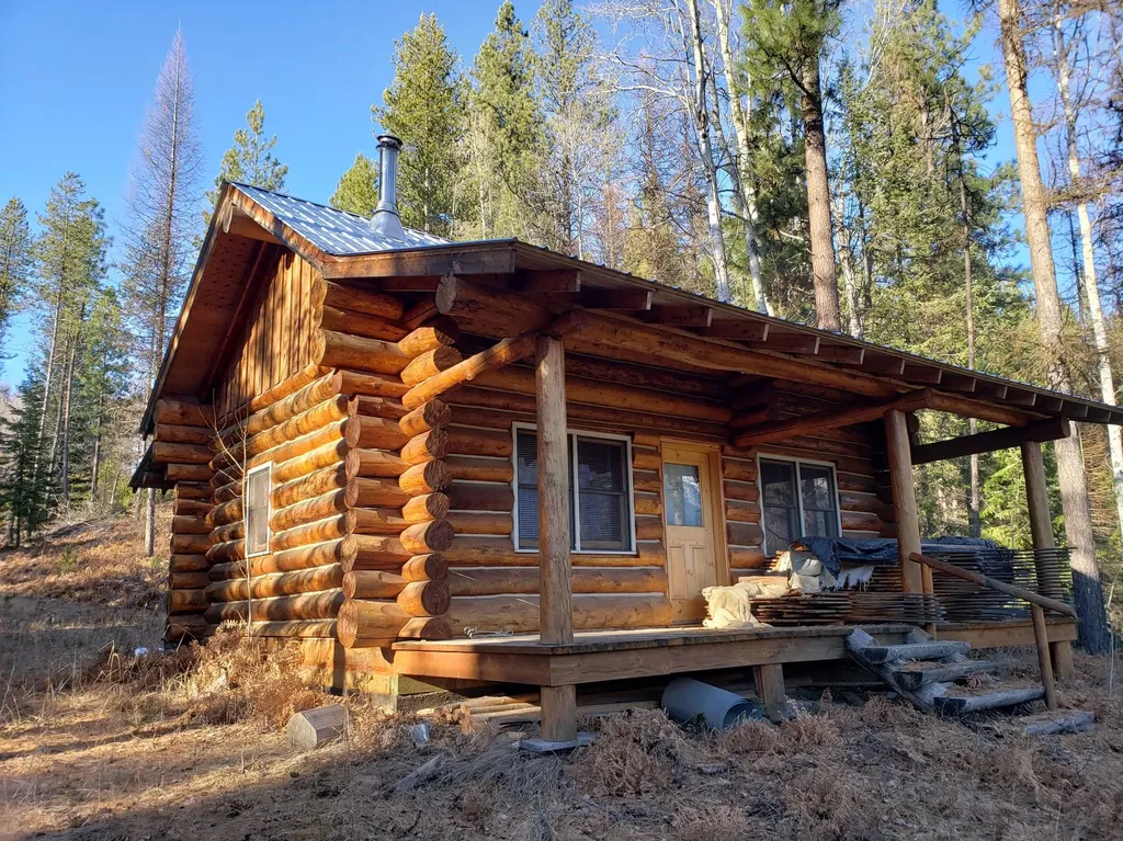 4340 Lake Creek Road Troy MT 59935