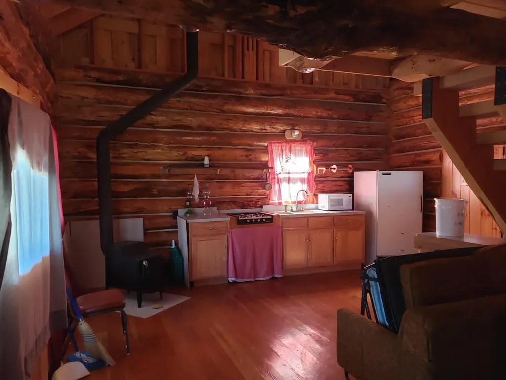 4340 Lake Creek Road Troy MT 59935