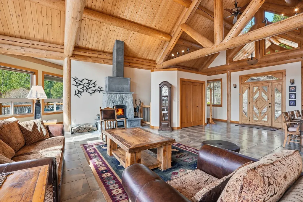 956 Falling Star Road Victor MT 59875