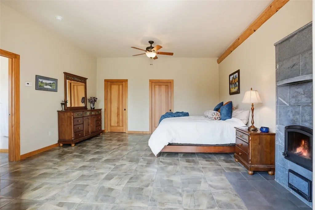 956 Falling Star Road Victor MT 59875
