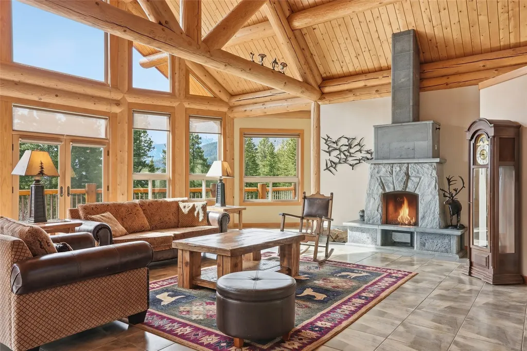 956 Falling Star Road Victor MT 59875