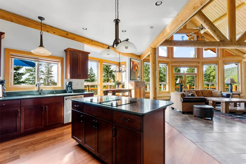 956 Falling Star Road Victor MT 59875