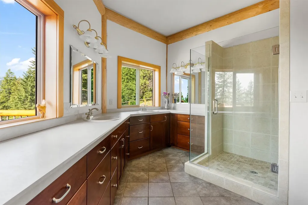 956 Falling Star Road Victor MT 59875
