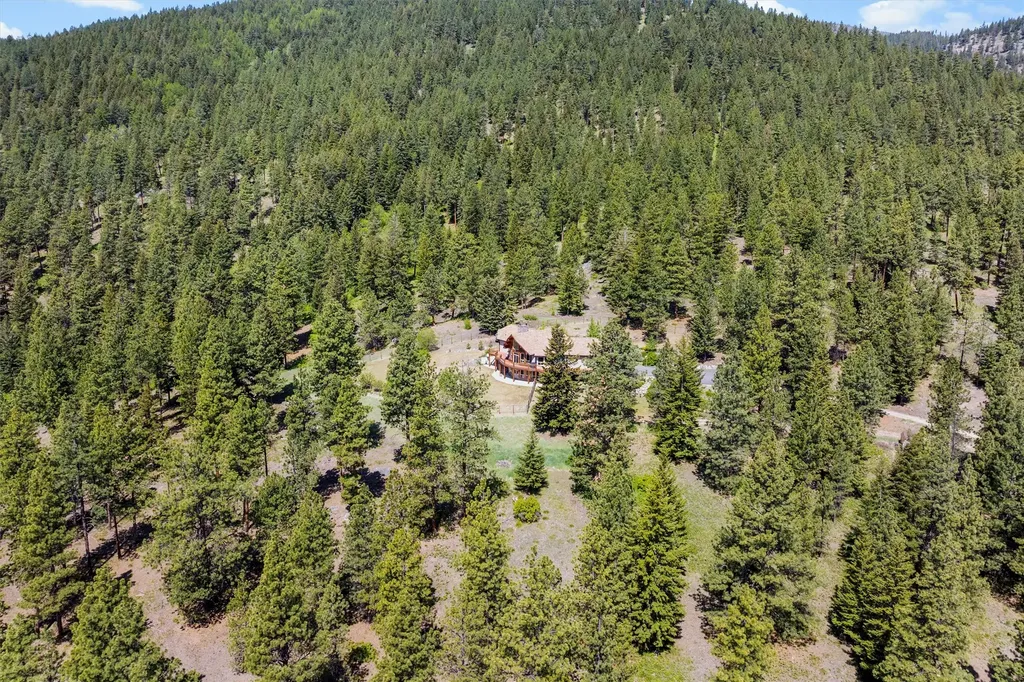 956 Falling Star Road Victor MT 59875