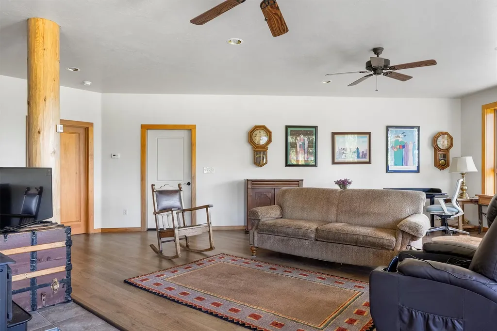 956 Falling Star Road Victor MT 59875