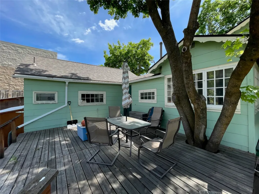 929 9th Street W Columbia Falls MT 59912