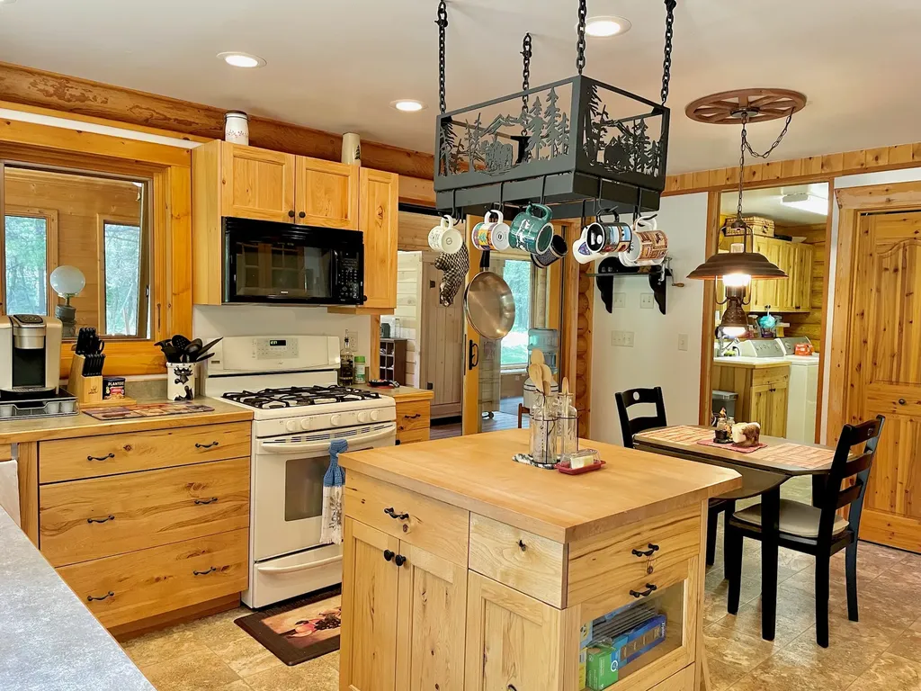 30 Williams Gulch Loop Philipsburg MT 59858