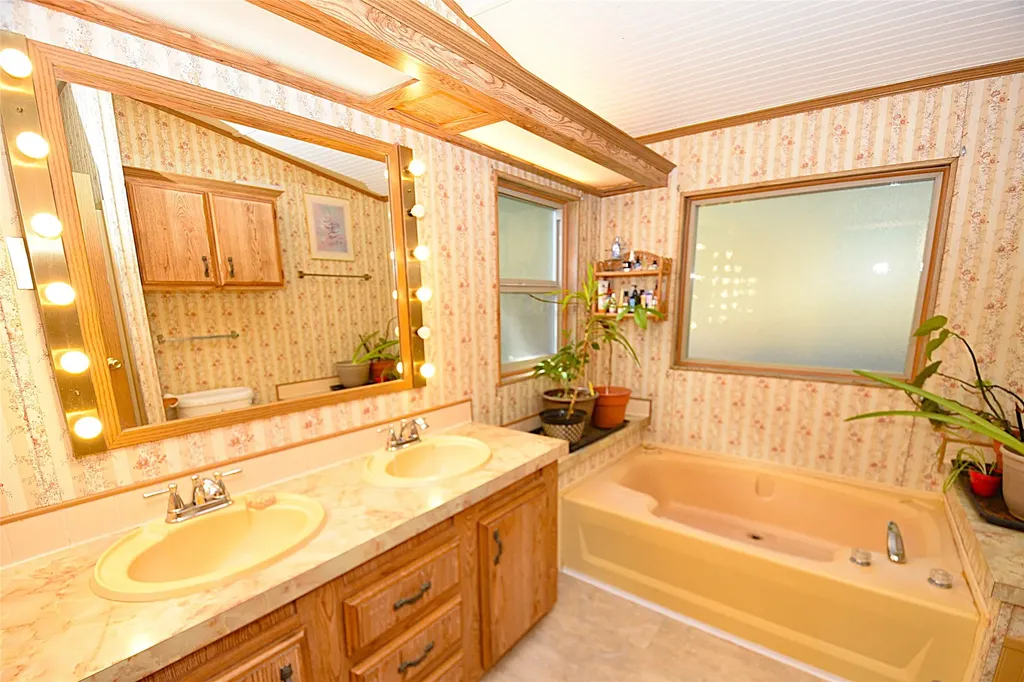 330 Wildebeest Lane Marion MT 59925