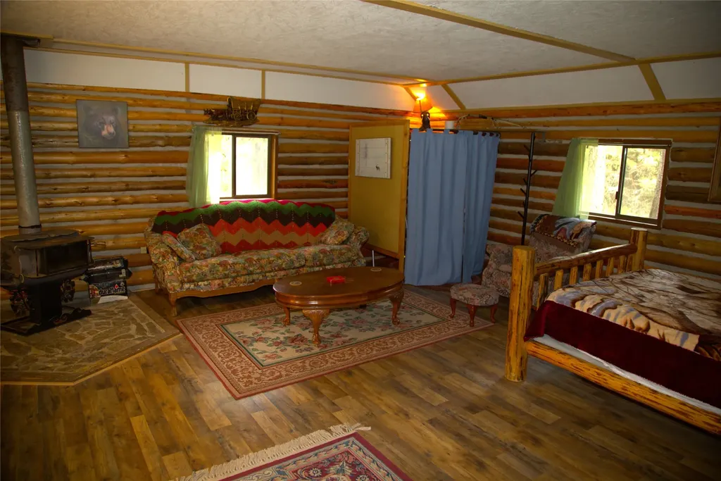 330 Wildebeest Lane Marion MT 59925