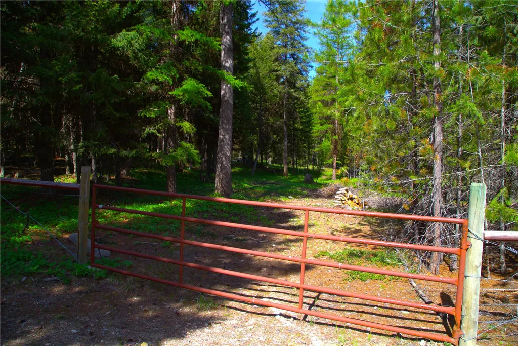 330 Wildebeest Lane Marion MT 59925