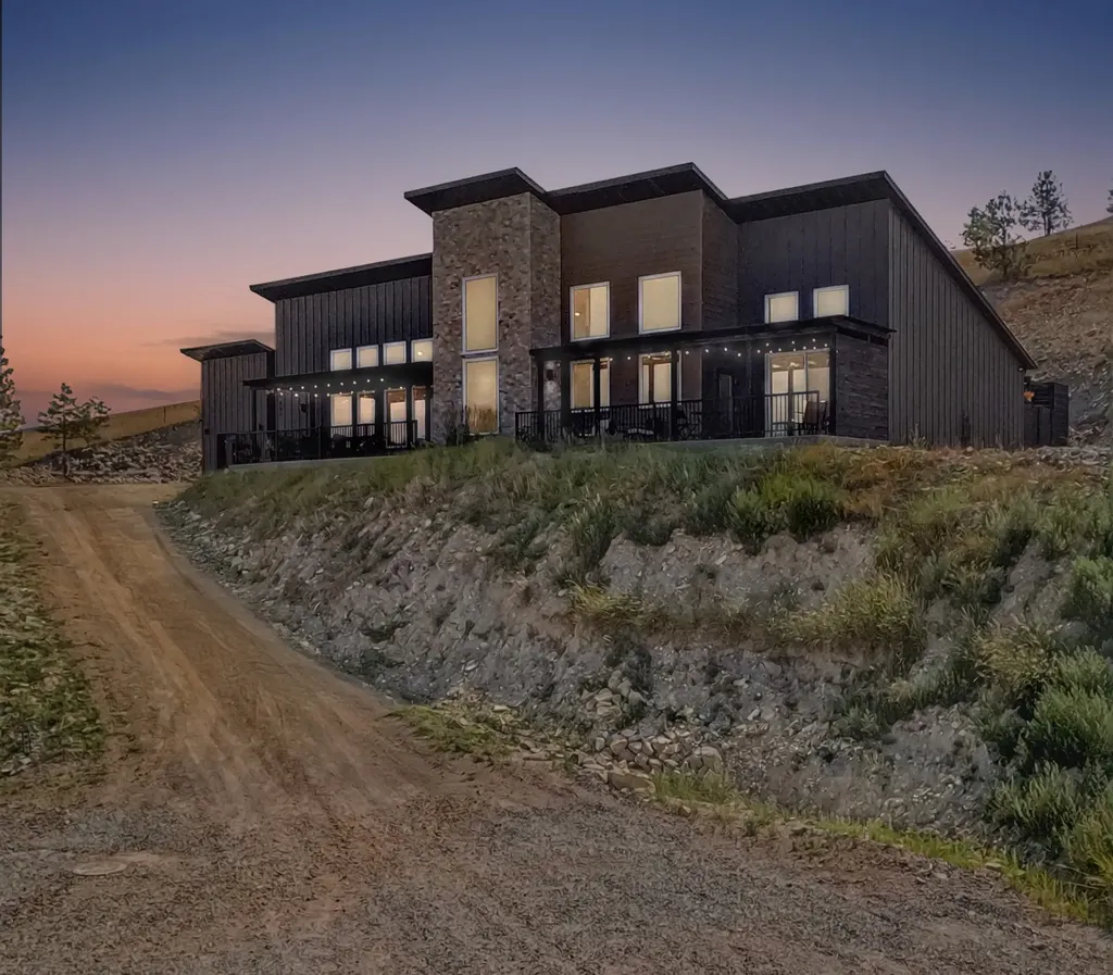 867 Kamera Court Helena MT 59601