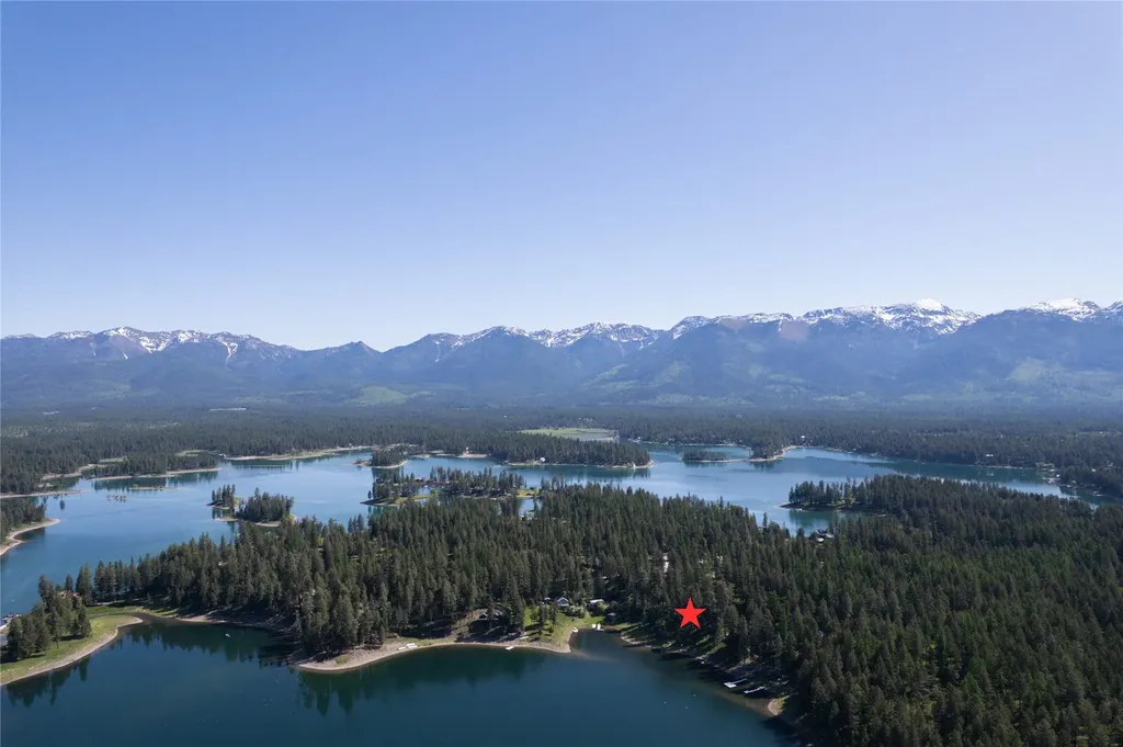 828 Abbot Village Bigfork MT 59911