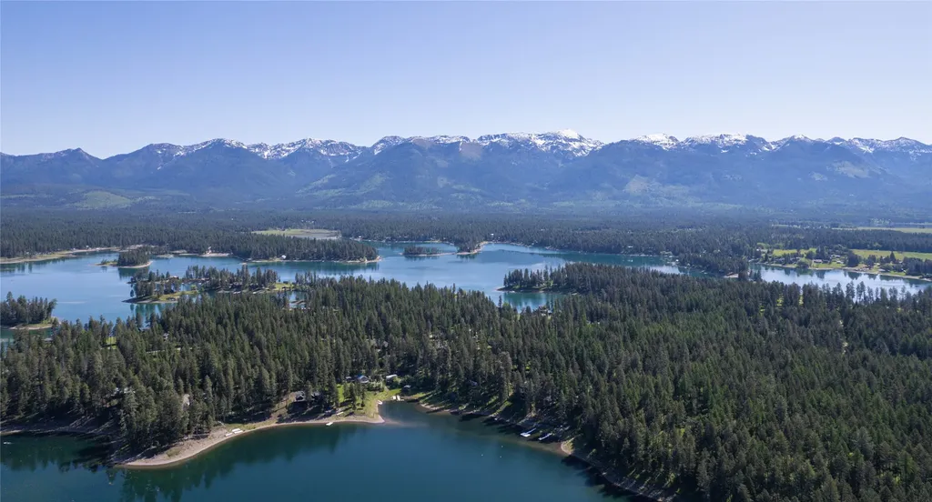828 Abbot Village Bigfork MT 59911