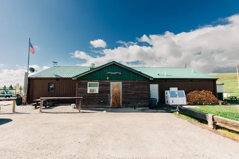 11532 Mount Highway 541 Hobson MT 59452