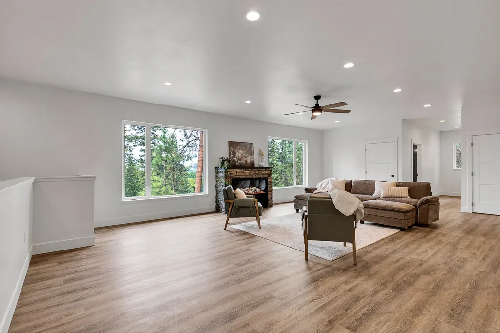 1191 Big Flat Road Missoula MT 59804