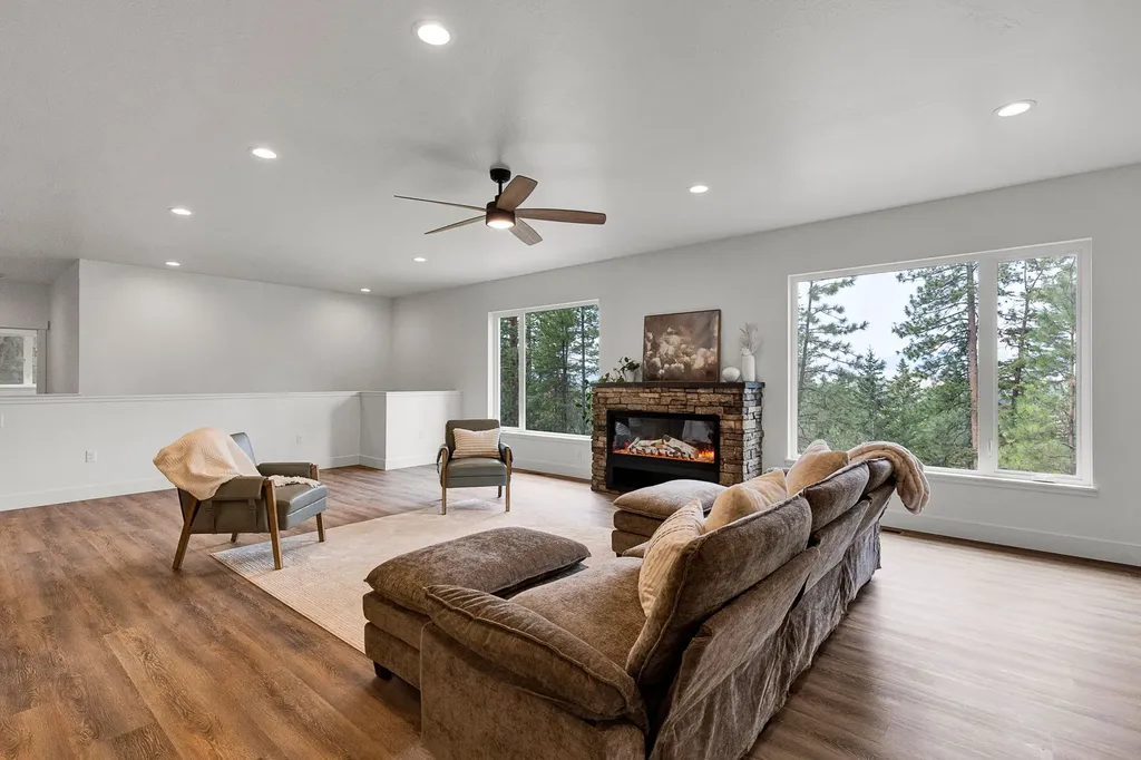 1191 Big Flat Road Missoula MT 59804