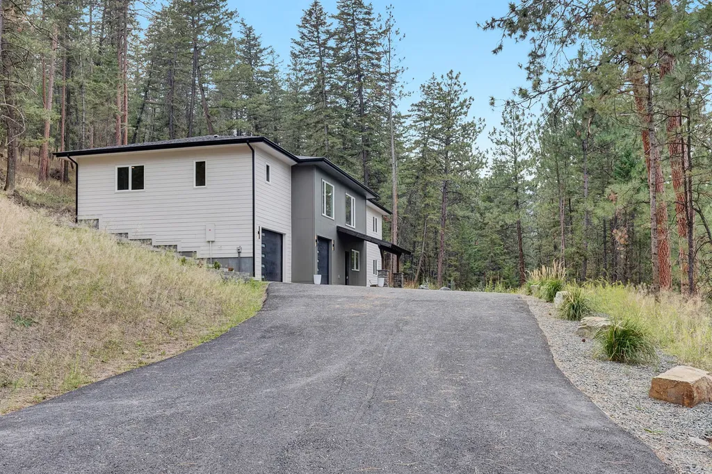 1191 Big Flat Road Missoula MT 59804