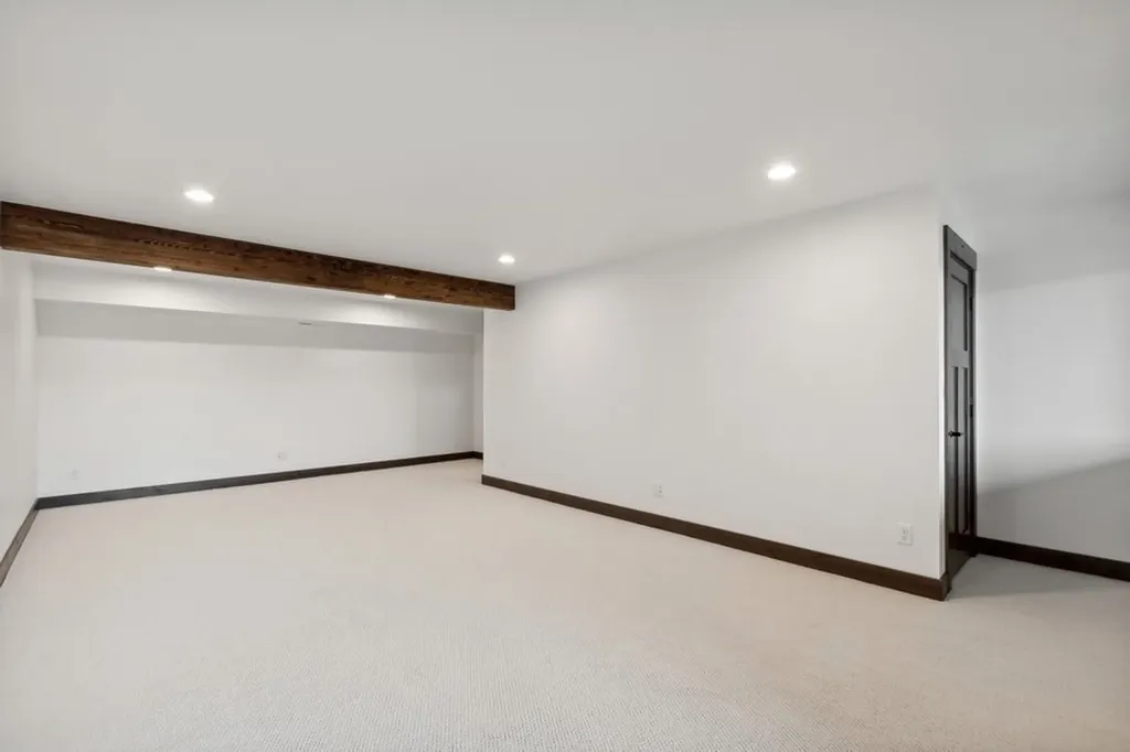 1942 Whitefish Avenue Whitefish MT 59937
